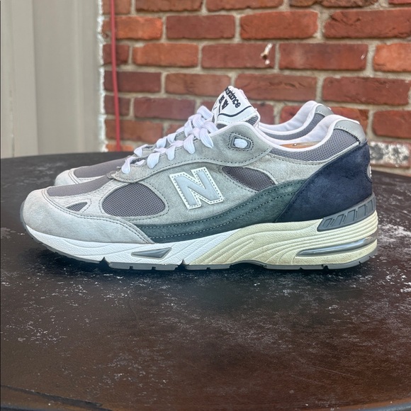New Balance 991 Men’s White and Gray Sneakers size 11 made in England - Picture 4 of 10